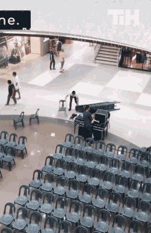 Setting Up This Is Happening GIF - Setting Up This Is Happening Arrange GIFs