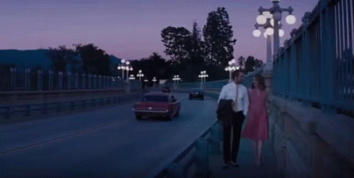 Walking Together GIF - La La Land Emma Stone Ryan Gosling - Discover &  Share GIFs