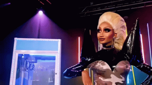 angeria-paris-van-michaels-angeria.gif