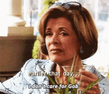 Arrested Development Lucille Bluth GIF - Arrested Development Lucille Bluth Idc GIFs