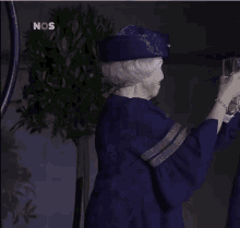 Koningin Beatrix GIF - Koningin Beatrix Prinses GIFs