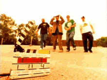 Leespoons Beastie Boys GIF - Leespoons Beastie Boys Sure Shot GIFs