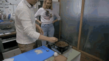 Cooking Smells Good GIF - Cooking Smells Good Preparing GIFs