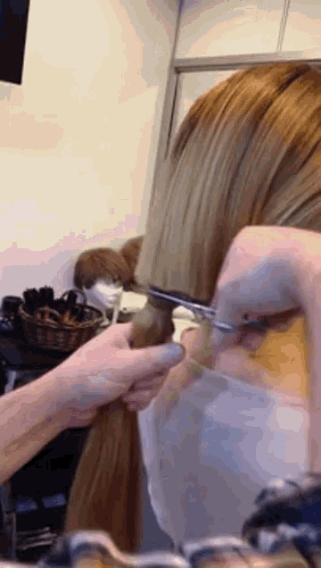 Как я отрезала длинные волосы в парикмахерской