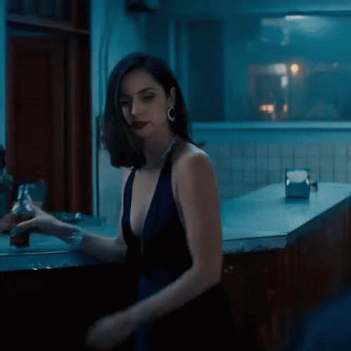 ana-de-armas-ana.gif