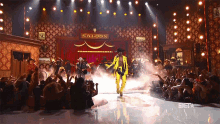 On Stage Live GIF - On Stage Live Country Song GIFs