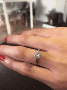 Rachelle Diamond Ring GIF - Rachelle Diamond Ring GIFs