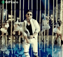 Lets Drink Gifkaro GIF - Lets Drink Gifkaro Lets Go Party GIFs