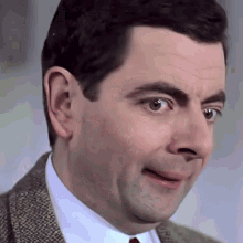 Segunda - Feira GIF - Rowan Atkinson Mr Bean Shocked - Discover & Share ...