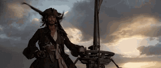 [Image: bh187-pirates-of-the-caribbean.gif]