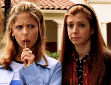 Lollipop Side-eye GIF - Buffy The Vampire Slayer Sarah Michelle Gellar Alyson Hannigan GIFs
