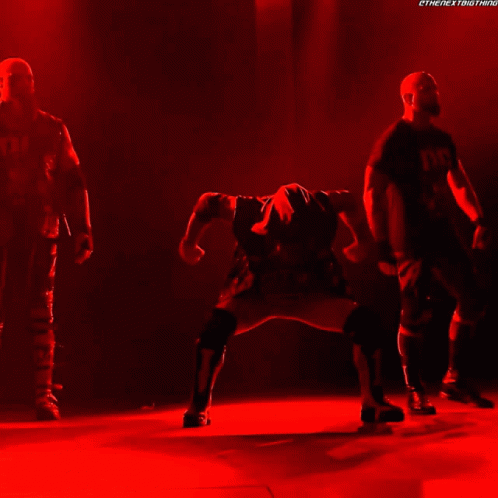 WWE RAW 304 DESDE EL ESTADIO OLIMPICO FELIX SANCHEZ, REPUBLICA DOMINICANA Aj-styles-karl-anderson