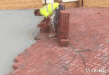 Brick Laying Fast Work GIF - Brick Laying Fast Work Construction GIFs