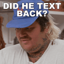 Did He Text Back Matty Matheson GIF - Did He Text Back Matty Matheson Michelles Celebrity Affair And Sichuan Chili Fish GIFs