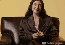 Laugh Lorde GIF - Laugh Lorde Released GIFs