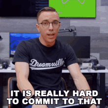 It Is Really Hard To Commit To That Austin Evans GIF - It Is Really Hard To Commit To That Austin Evans It Is Not Easy To Promise To That GIFs