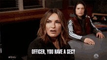 Officer You Have A Sec Mariska Hargitay GIF - Officer You Have A Sec Mariska Hargitay Olivia Benson GIFs