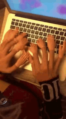 finger hands typing comical