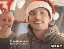 Carlos Right Carlos Navidad GIF - Carlos Right Carlos Navidad Merry Christmas GIFs
