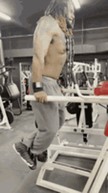 greekphysique greekphysiquetweez chestday dips tricep