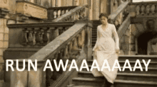 Kiera Knightley Run A Way GIF - Kiera Knightley Run A Way Escape GIFs