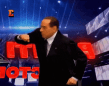 Silvio Berlusconi Dance GIF - Silvio Berlusconi Dance Silvio Berlusconi Berlusconi GIFs