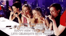 Carrie Bradshaw Happy New Year GIF - Carrie Bradshaw Happy New Year Sex And The City GIFs