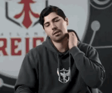 uncomfortable neck pain rubbing neck idk umm uncomfortable neck pain rubbing neck idk umm