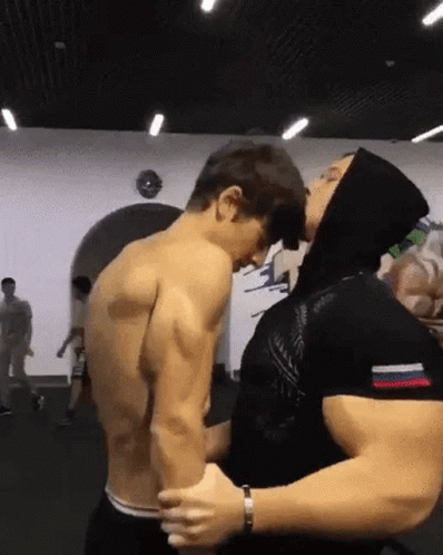 bromance,gym,lifting,exercise,gay,nohomo,omg,muscles,hommie,homie,gif,anima...