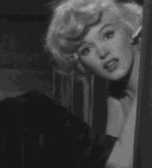 Marilyn Monroe Beautiful GIF - Marilyn Monroe Beautiful Shocked GIFs
