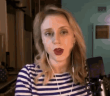 Amy Vorpahl Tsts GIF - Amy Vorpahl Tsts Twin Sister Twin Sister GIFs