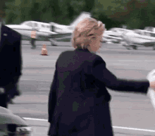 hillary clinton plane leaving