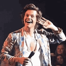 Harry Styles GIF - Harry Styles Live GIFs