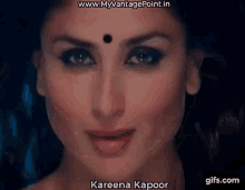 Kareena Kapoor Indian Actress GIF - Kareena Kapoor Indian Actress Beautiful GIFs