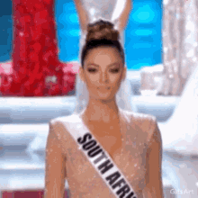 Miss Universe Ms South Africa GIF - Miss Universe Ms South Africa Demi Leigh Nel Peters GIFs
