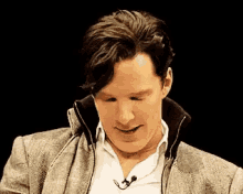 Benedict Cumberbatch Laugh GIF - Benedict Cumberbatch Laugh Smile GIFs