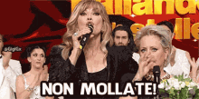 Milly Carlucci Non Mollate GIF - Milly Carlucci Non Mollate Non Mollare GIFs