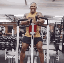 Workout Machine Row GIF - Workout Machine Row Focused - Discover amp Share  GIFs