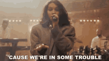 Cause Were In Some Trouble Alessia Cara GIF - Cause Were In Some Trouble Alessia Cara 7days Song GIFs