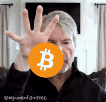 Bitcoin Saylor Grabbing Bitcoin GIF - Bitcoin Saylor Grabbing Bitcoin Michael Saylor GIFs