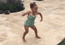 watch me whip nae nae riley curry