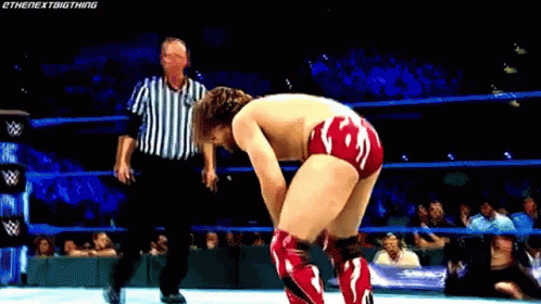 WWE RAW 309 desde LONDRES, INGLATERRA  Rusev-machka-kick