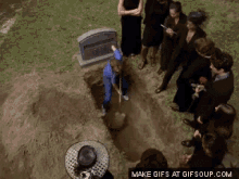 Dig Grave GIF - Dig Grave Scrubs GIFs