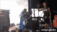 Andy Black Juliet Simms GIF - Andy Black Juliet Simms On Stage Together GIFs