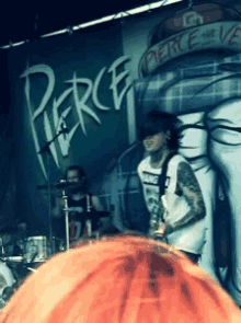 tony perry pierce the veil ptv rock tony perry pierce the veil ptv rock