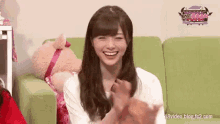 白石まい アイドルグループ乃木坂46 可愛い　美人 GIF - Mai Shiraishi Laugh Nogizaka GIFs