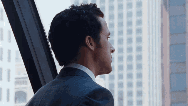 The Big Short Smell GIF - The Big Short Smell Money GIFs