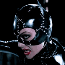 Catwoman Michelle Pfeiffer GIF - Catwoman Michelle Pfeiffer GIFs