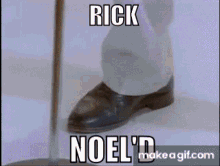 Rick Roll Noel The Pophunter GIF - Rick Roll Noel The Pophunter Never Gonna Give You Up GIFs