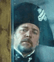 russell-crowe-captain.gif